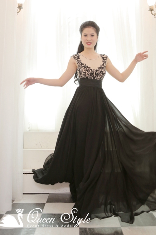 Đầm dạ hội chất vải cao cấp đem lại sự duyên dáng, bay bổng cho người đẹp