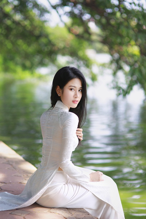 NTK Bùi Phương Linh từng nhiều lần làm việc với Hoa hậu Kỳ Duyên