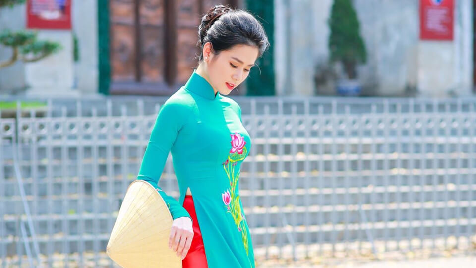 Trang phục áo dài truyền thống Việt Nam nét đẹp văn hóa của dân tộc