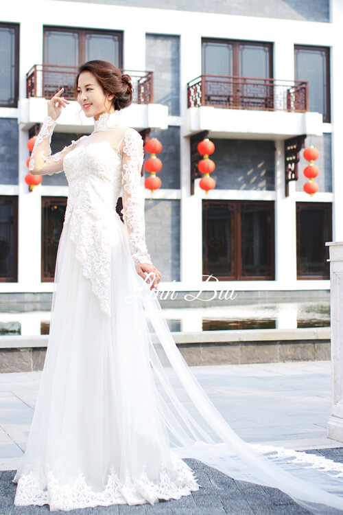 Một mẫu áo dài cưới đơn giản thay váy cưới đuôi dài